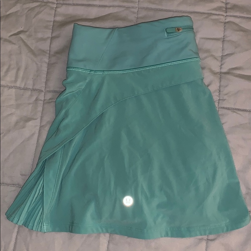 Lululemon pleat to street skirt NWOT